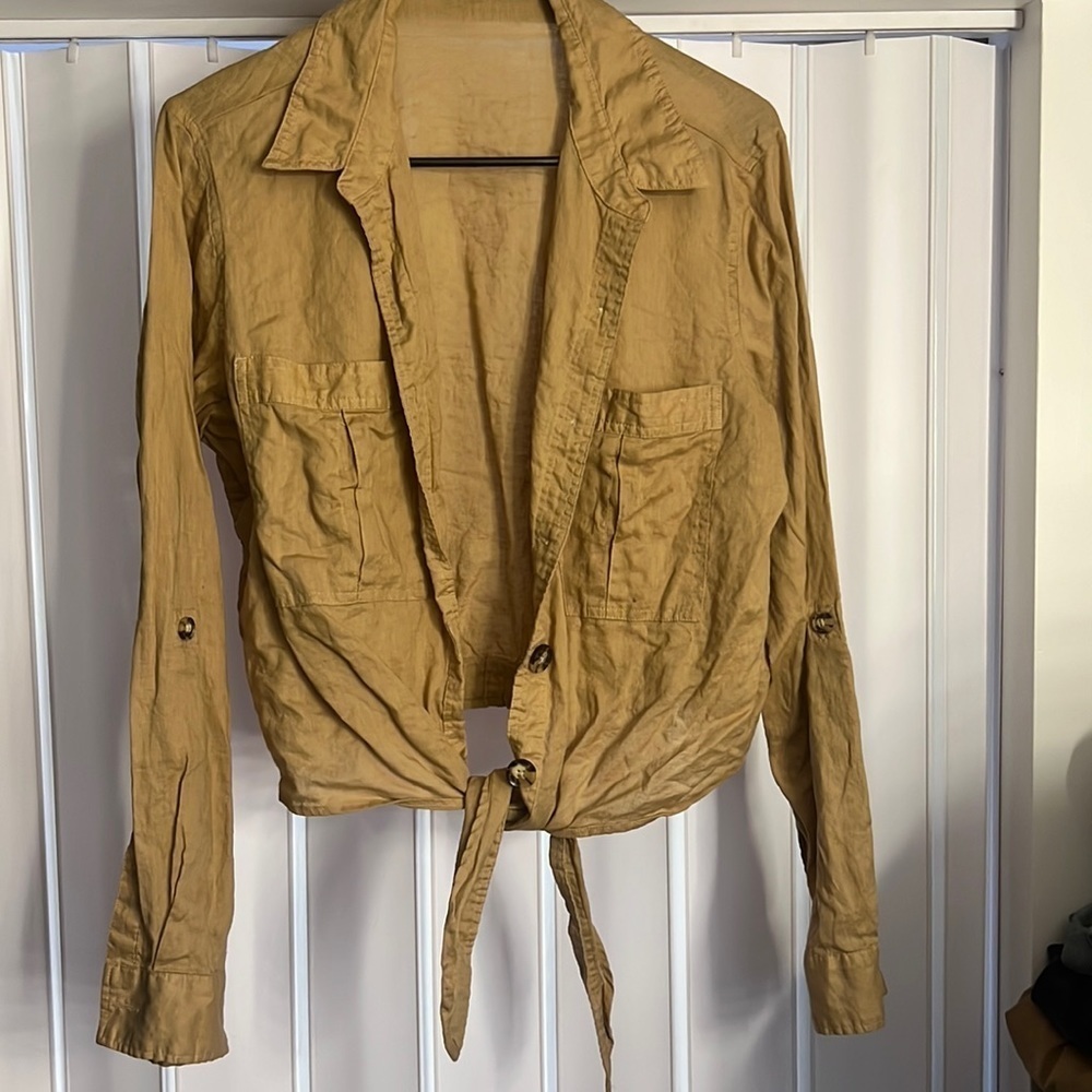 [Express] Retired tie front long sleeve